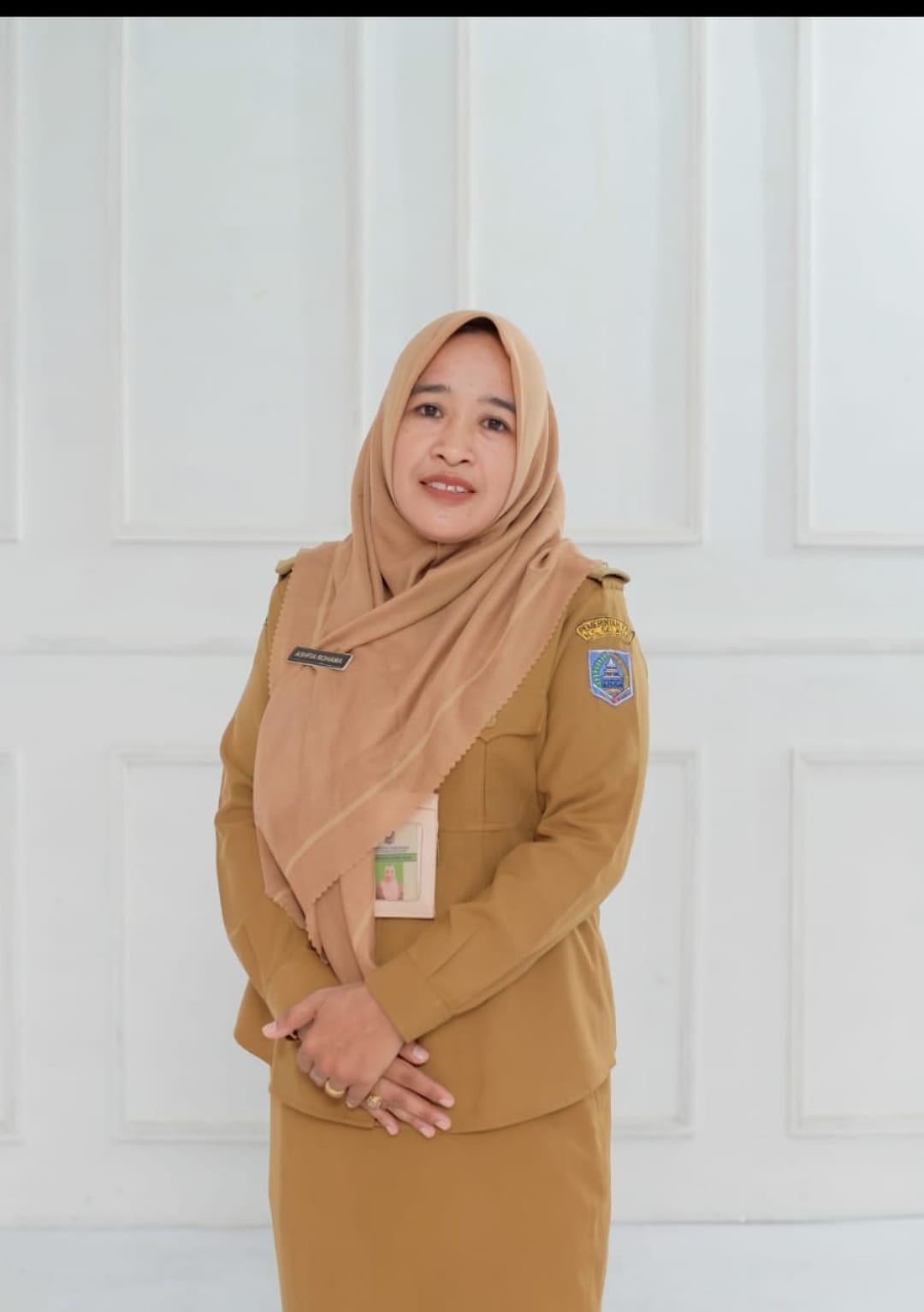 Foto Lurah Ashfia Rohama, S.Ag
