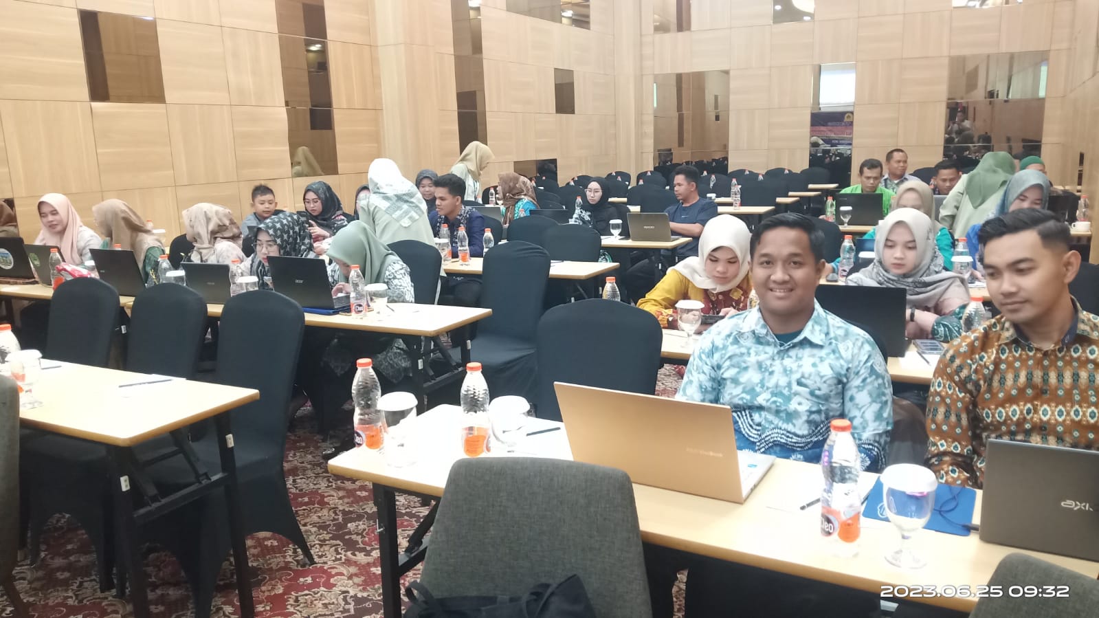 Foto Berita