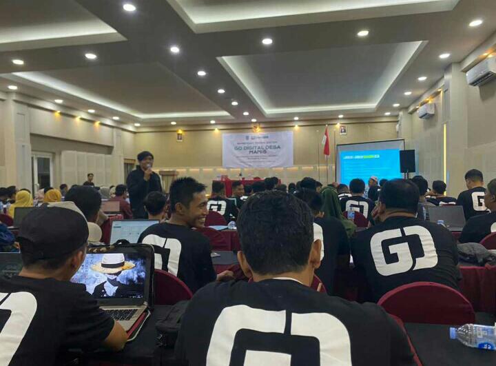 TINGKATKAN PROMOSI, DESA MANIAPUN LAKUKAN BIMTEK GIDES