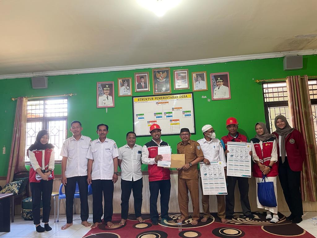 Sosialisasi PLN Mobile Sukses Digelar di Desa Awang Bangkal Timur