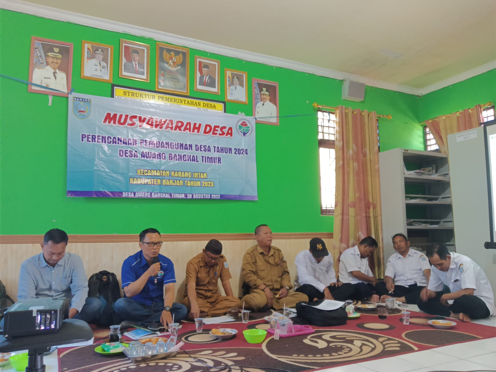 Musyawarah Desa Awang Bangkal Timur: Bersama Rencanakan Pembangunan Tahun 2024 untuk Masa Depan yang Lebih Baik