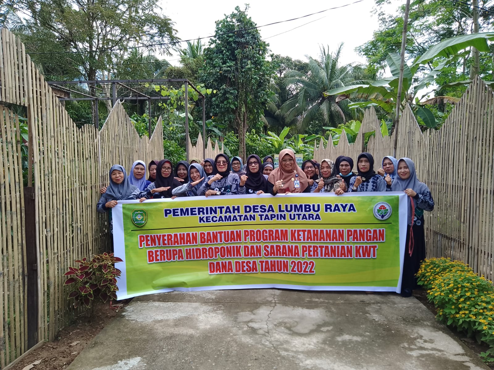 Penyerahan Bantuan Program Ketahanan Pangan 